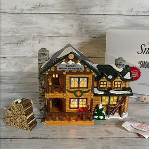 Department 56 “Smokey mountain Retreat” Christmas Snow Village Read description